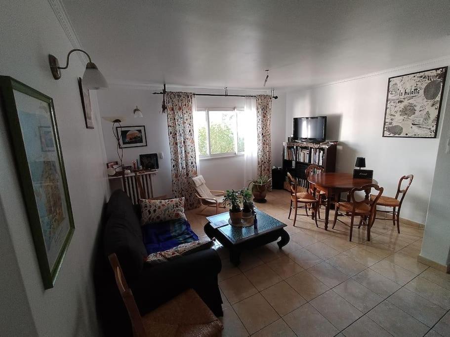Appartement Agreable Pres De La Mer ! Toulon Kültér fotó